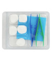 Set de pansement avec champ, tampons et 2 pinces dans son blister
